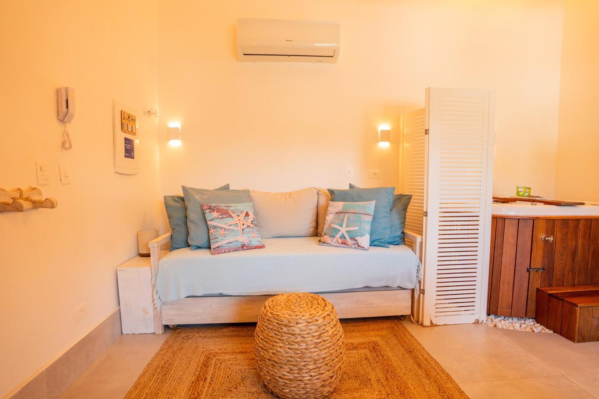 Casa D'Aroeira Residencial Boutique - Centro De Juquei - 2 Quadras Do Mar - Servico De Praia - Roupa De Cama 600 Fios Algodao Egipcio - Toalhas Banho E Praia - Tudo Novo - Estacionamento Interno - Cozinha - Consulte Unidades Com Ofuro Hidro E Cromote Kültér fotó